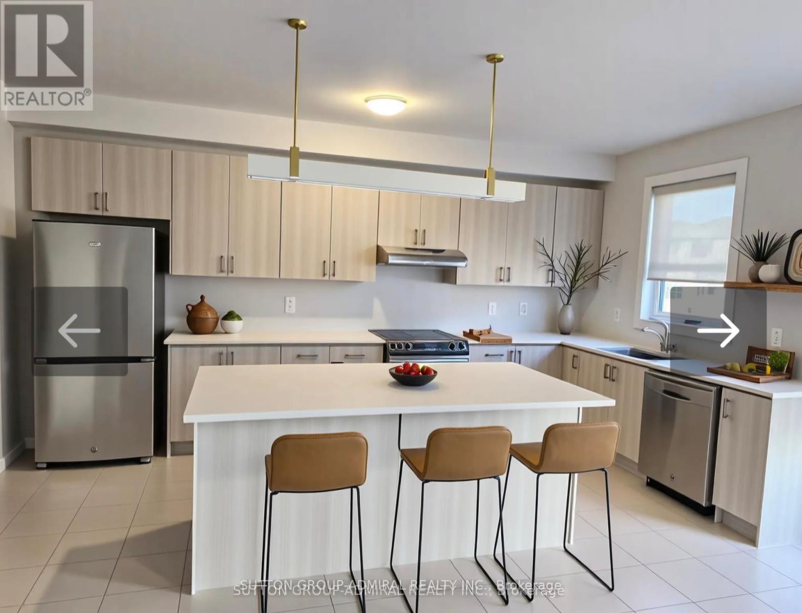 32 Mckay Avenue, Kawartha Lakes (Lindsay), Ontario  K9V 0R2 - Photo 7 - X12388667