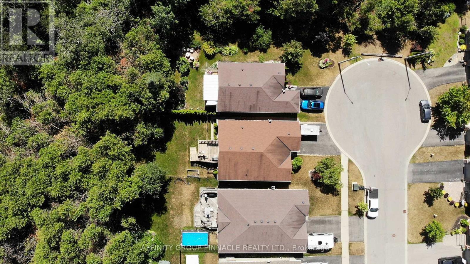 103 Cook Street, Kawartha Lakes (Lindsay), Ontario  K9V 0K8 - Photo 5 - X12388918