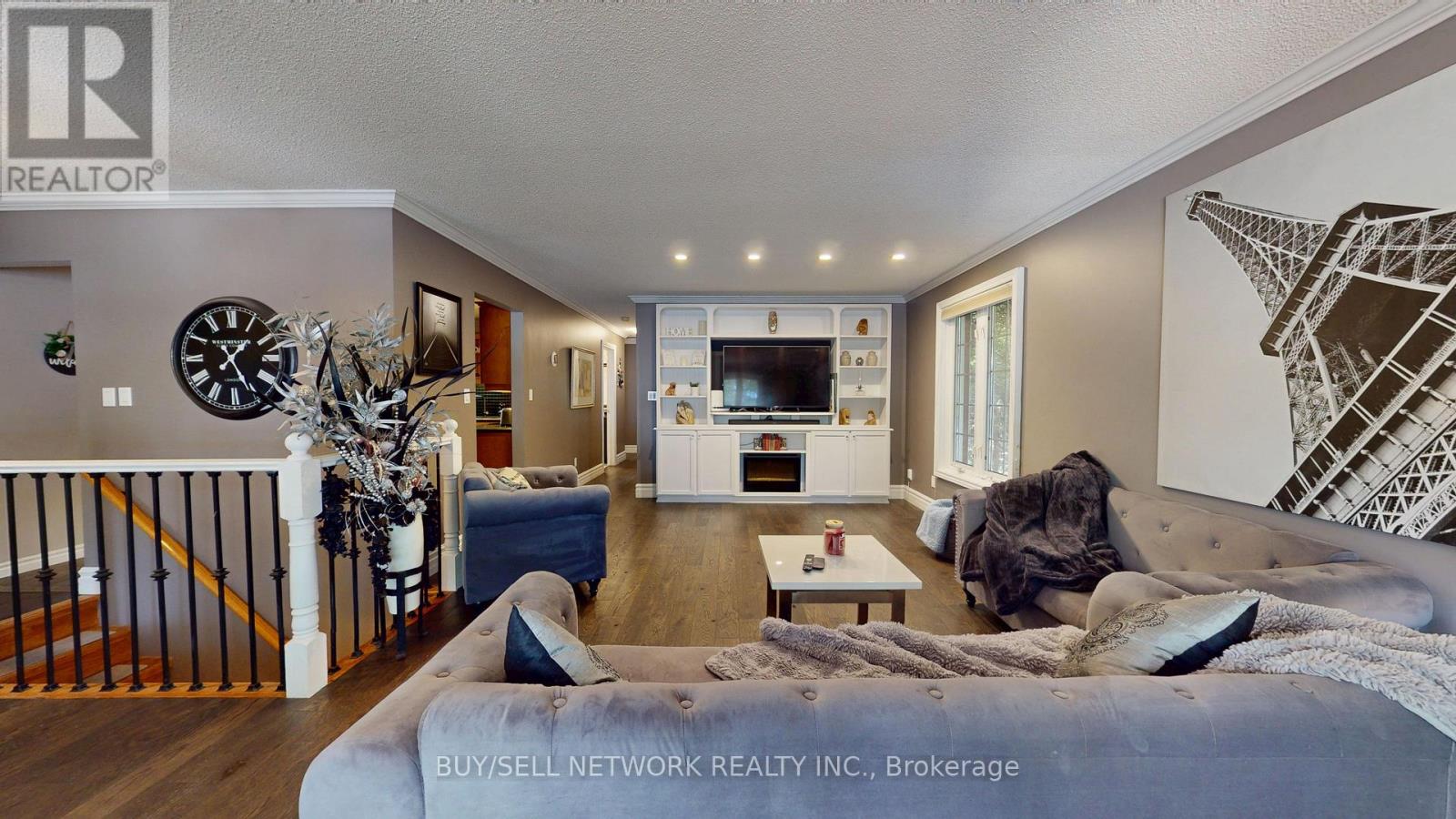 2504 Idyllwood Crescent, Peterborough (Ashburnham Ward 4), Ontario  K9L 1Y9 - Photo 6 - X12388960