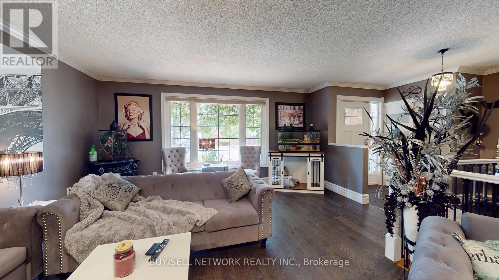 2504 Idyllwood Crescent, Peterborough (Ashburnham Ward 4), Ontario  K9L 1Y9 - Photo 9 - X12388960