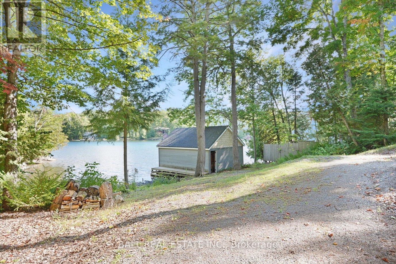45 Hemlock Point Road, North Kawartha, Ontario  K0L 1A0 - Photo 19 - X12389129