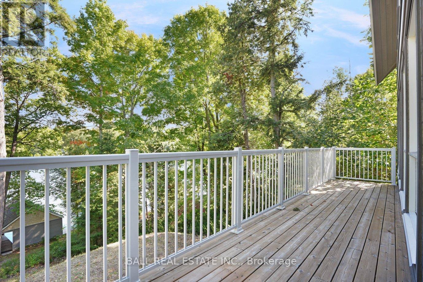 45 Hemlock Point Road, North Kawartha, Ontario  K0L 1A0 - Photo 25 - X12389129