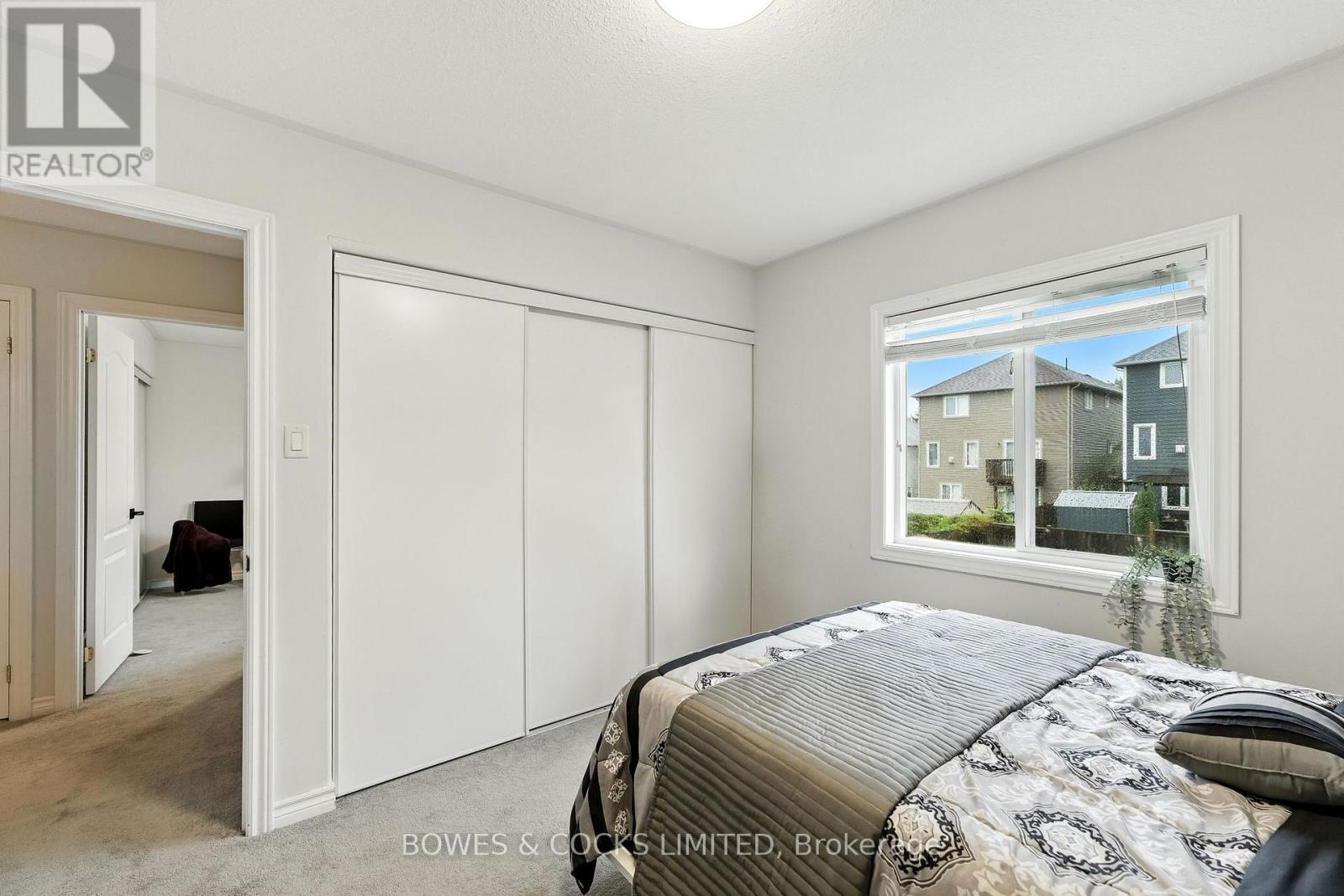 210 Farrier Crescent, Peterborough (Northcrest Ward 5), Ontario  K9L 0A6 - Photo 27 - X12389497