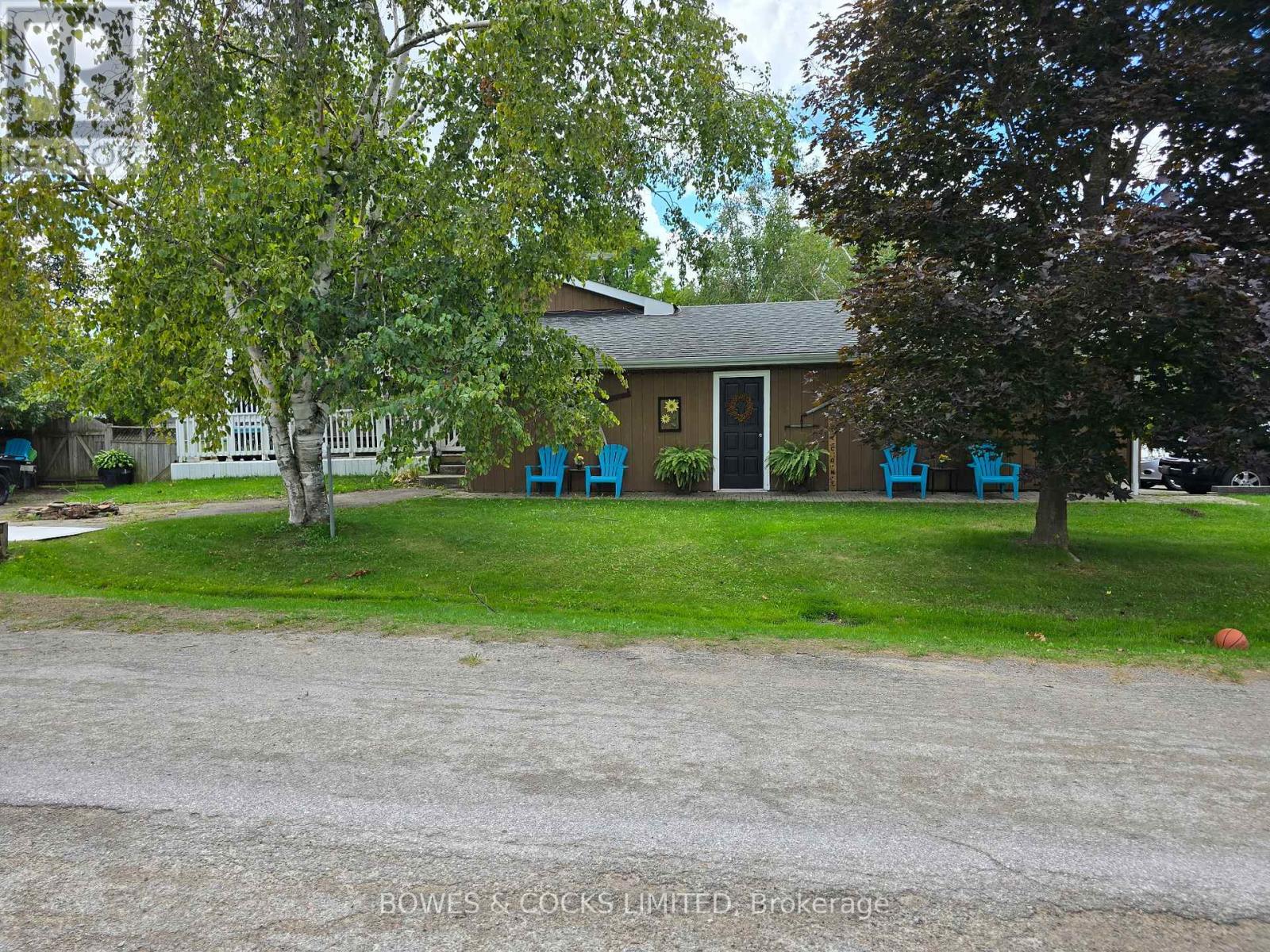 33 Maple Grove Road, Kawartha Lakes (Lindsay), Ontario  K9V 4R6 - Photo 15 - X12389682