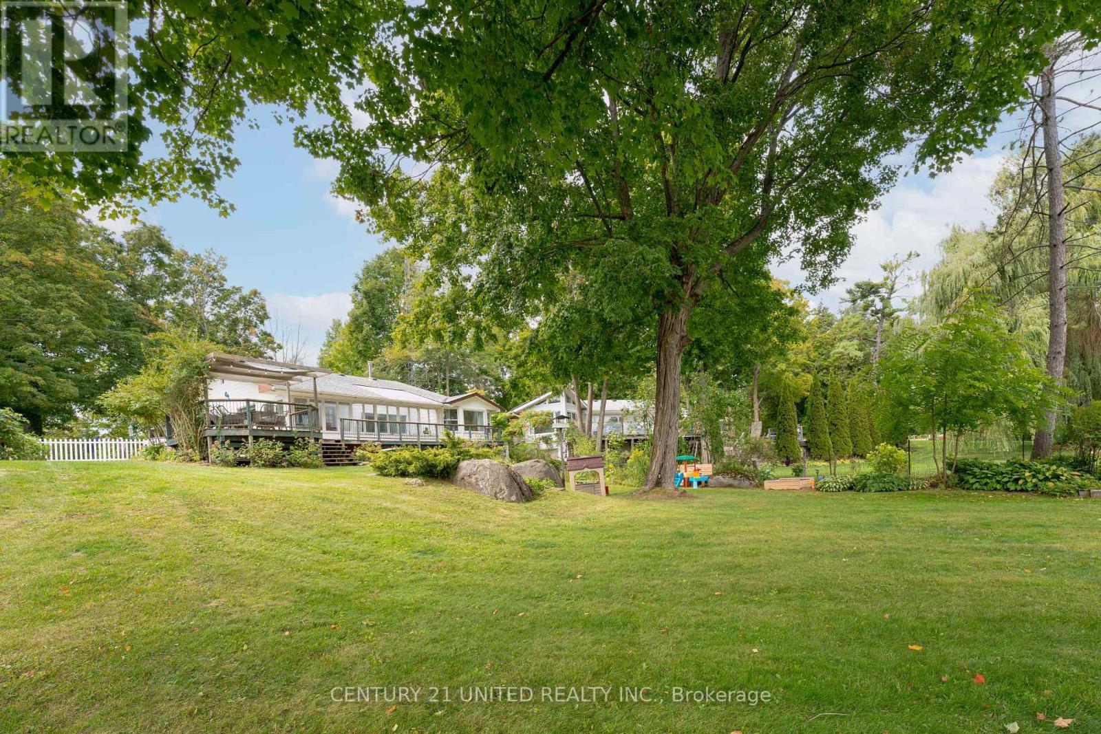 1105 Primrose Lane, Selwyn, Ontario  K9J 6X5 - Photo 28 - X12389717