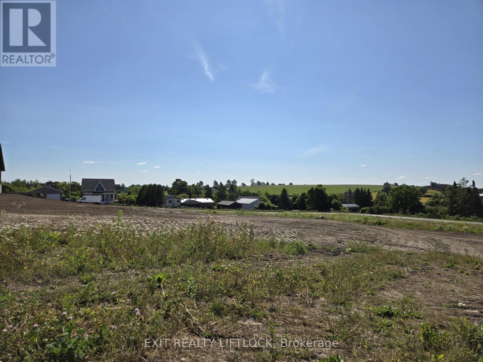 1908 Ashley Crescent, Cavan Monaghan (Cavan Twp), Ontario  L0A 1C0 - Photo 2 - X12389881