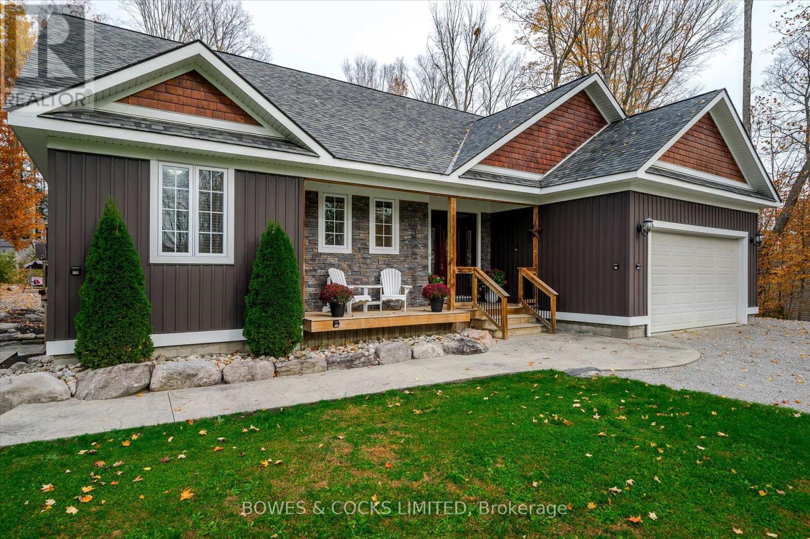 9 Phillips Court, Trent Lakes, Ontario  K0L 1J0 - Photo 3 - X12390064