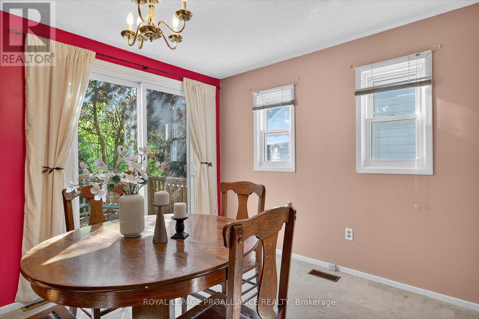 664 Gilchrist Street, Peterborough (Northcrest Ward 5), Ontario  K9H 4P3 - Photo 15 - X12391180
