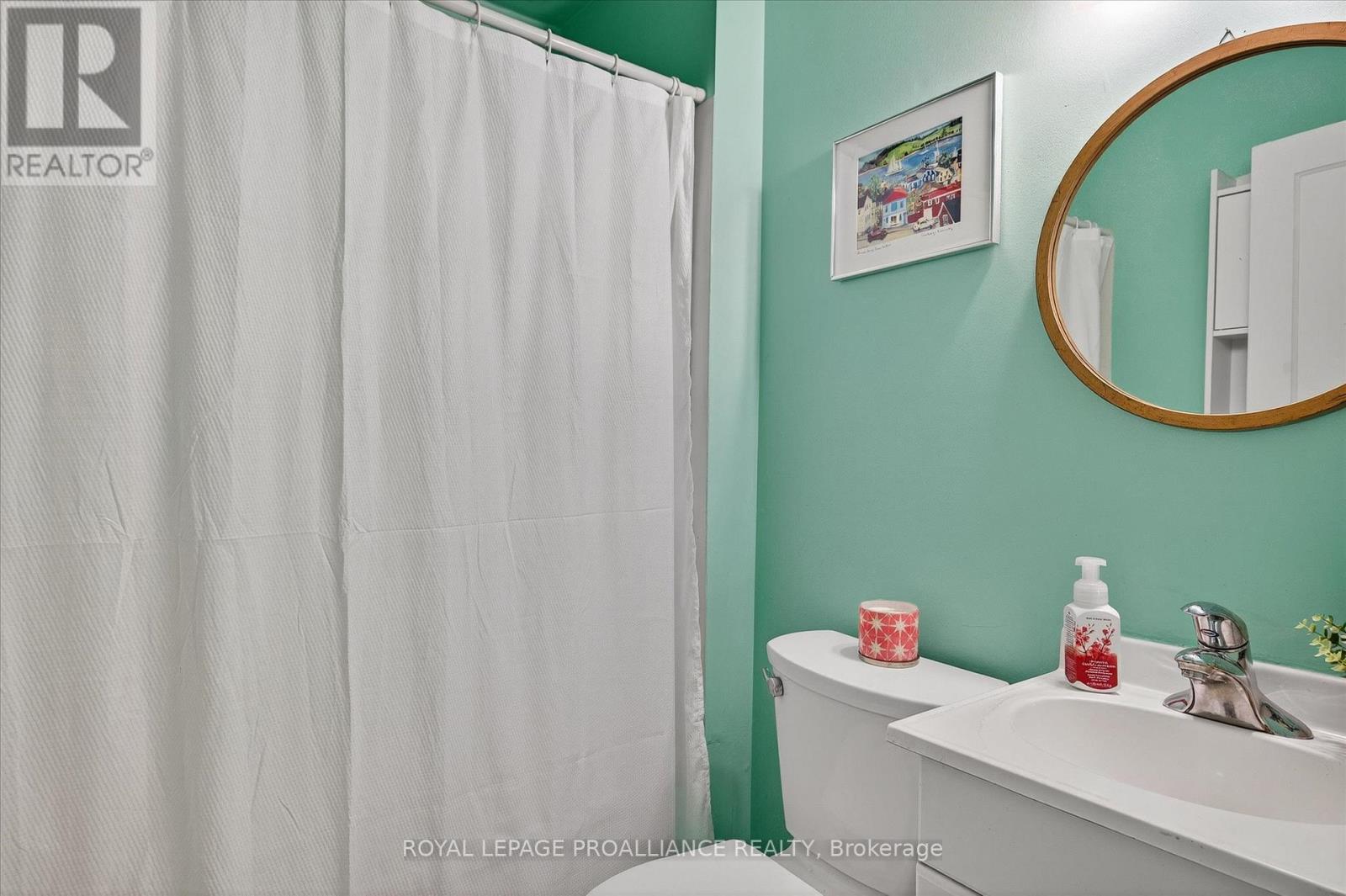 664 Gilchrist Street, Peterborough (Northcrest Ward 5), Ontario  K9H 4P3 - Photo 24 - X12391180