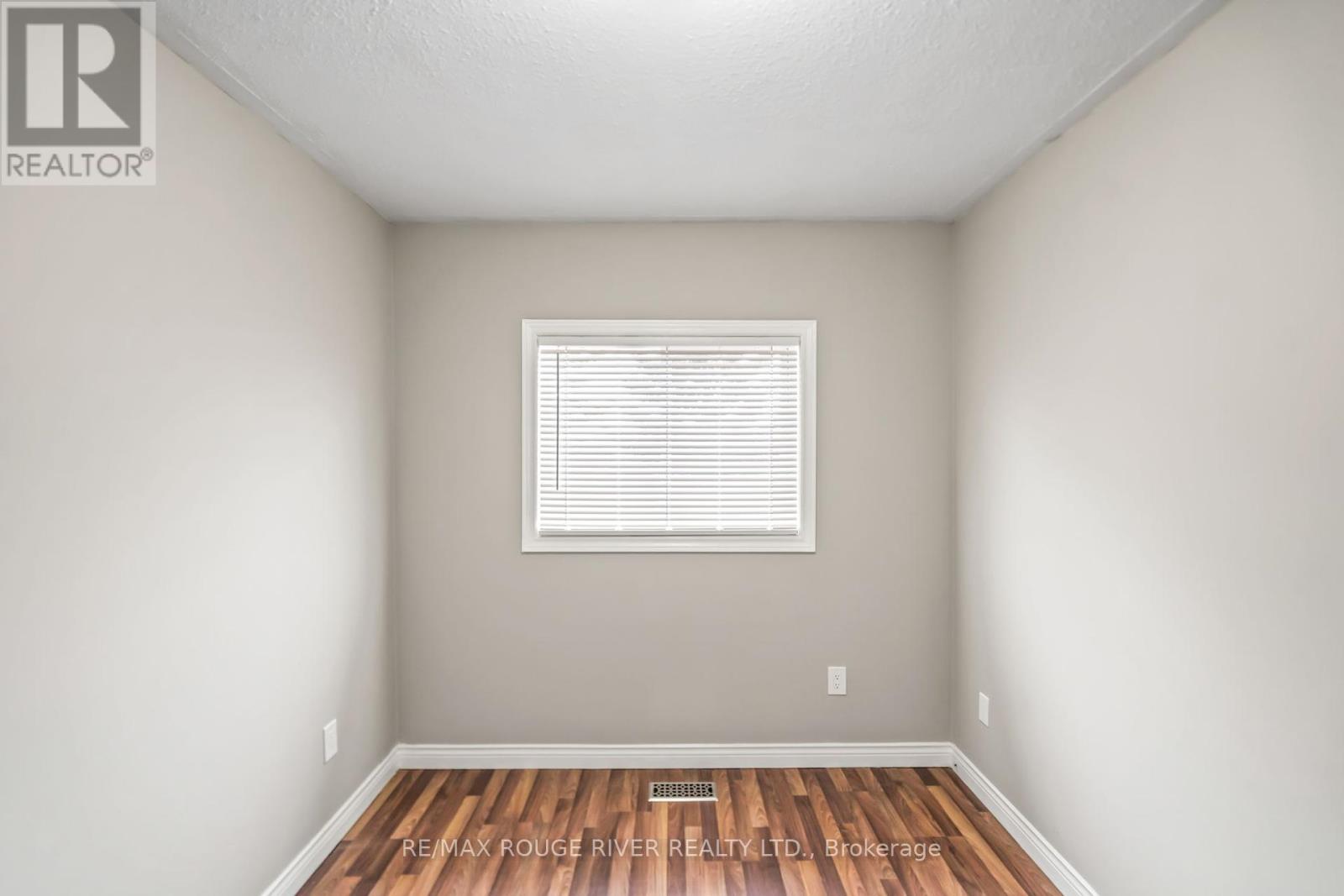 136 Haden Avenue, Peterborough North (North), Ontario  K9H 7P6 - Photo 16 - X12391640