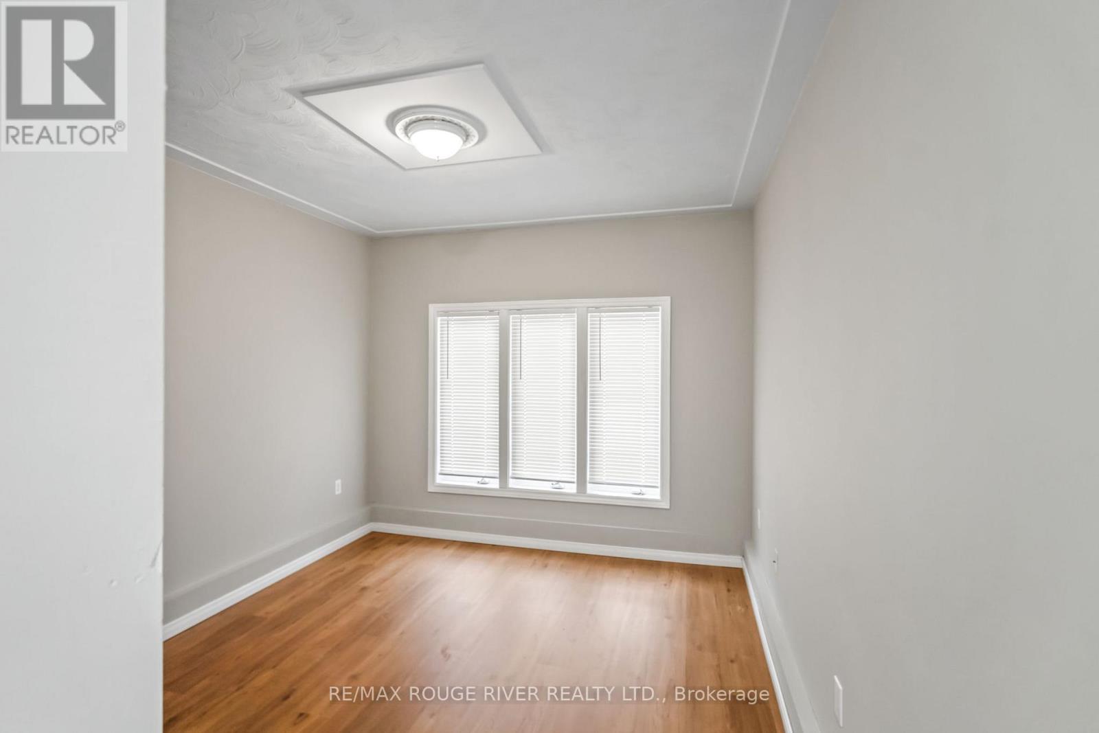 136 Haden Avenue, Peterborough North (North), Ontario  K9H 7P6 - Photo 27 - X12391640