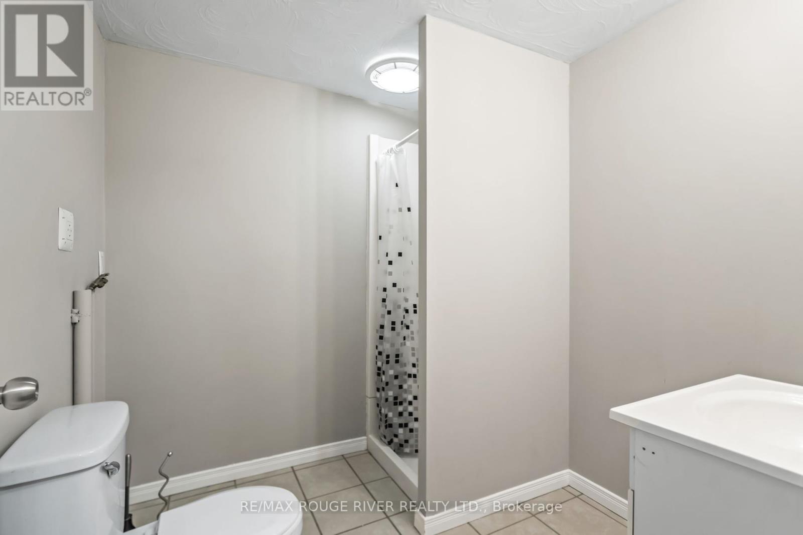 136 Haden Avenue, Peterborough North (North), Ontario  K9H 7P6 - Photo 29 - X12391640