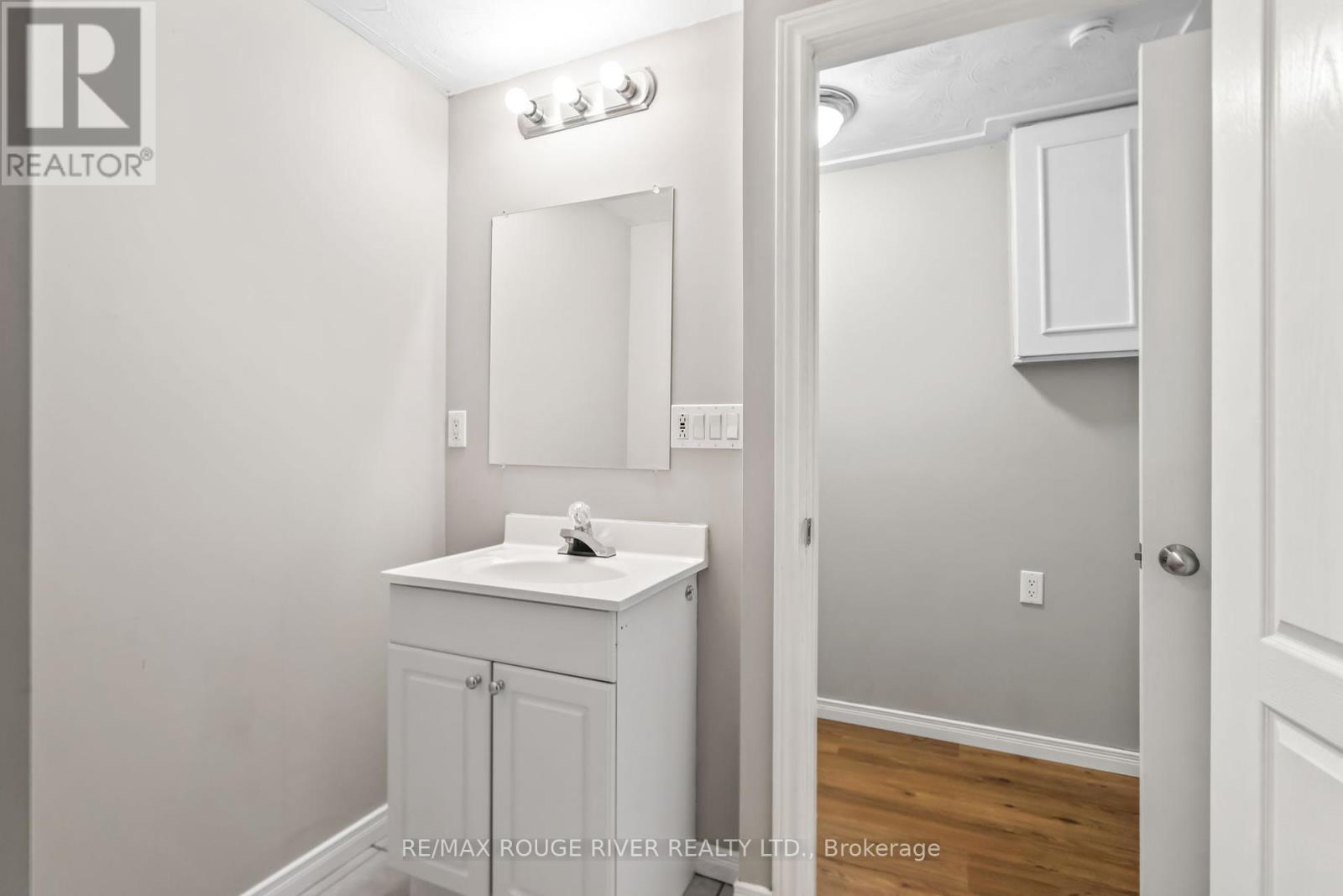 136 Haden Avenue, Peterborough North (North), Ontario  K9H 7P6 - Photo 30 - X12391640