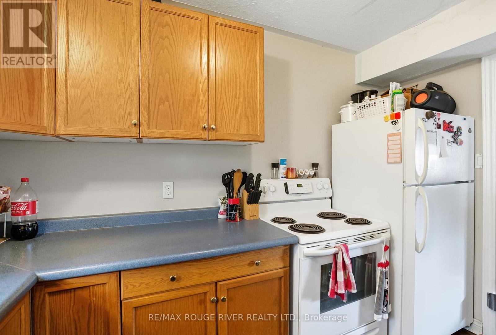 136 Haden Avenue, Peterborough North (North), Ontario  K9H 7P6 - Photo 33 - X12391640