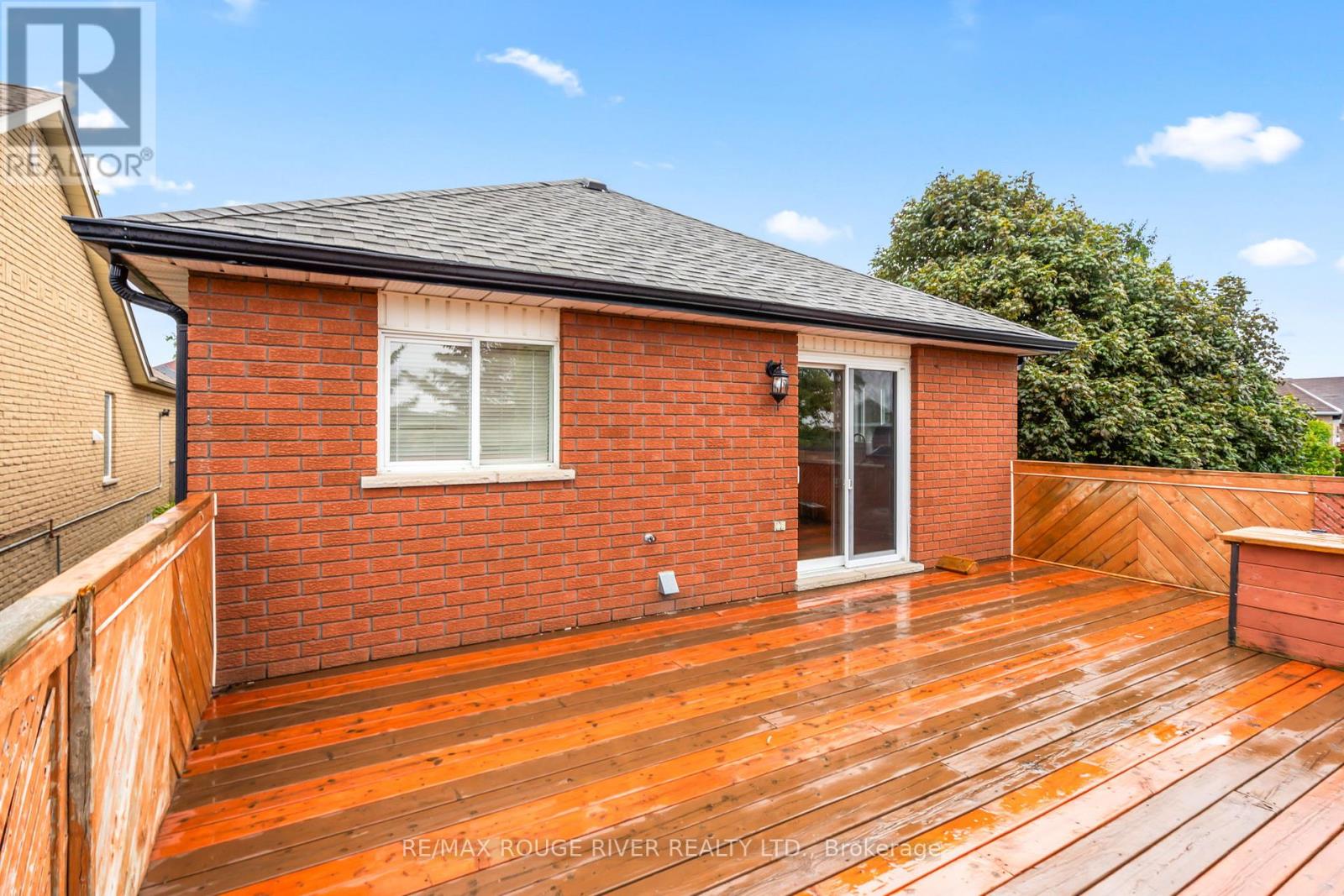 136 Haden Avenue, Peterborough North (North), Ontario  K9H 7P6 - Photo 40 - X12391640