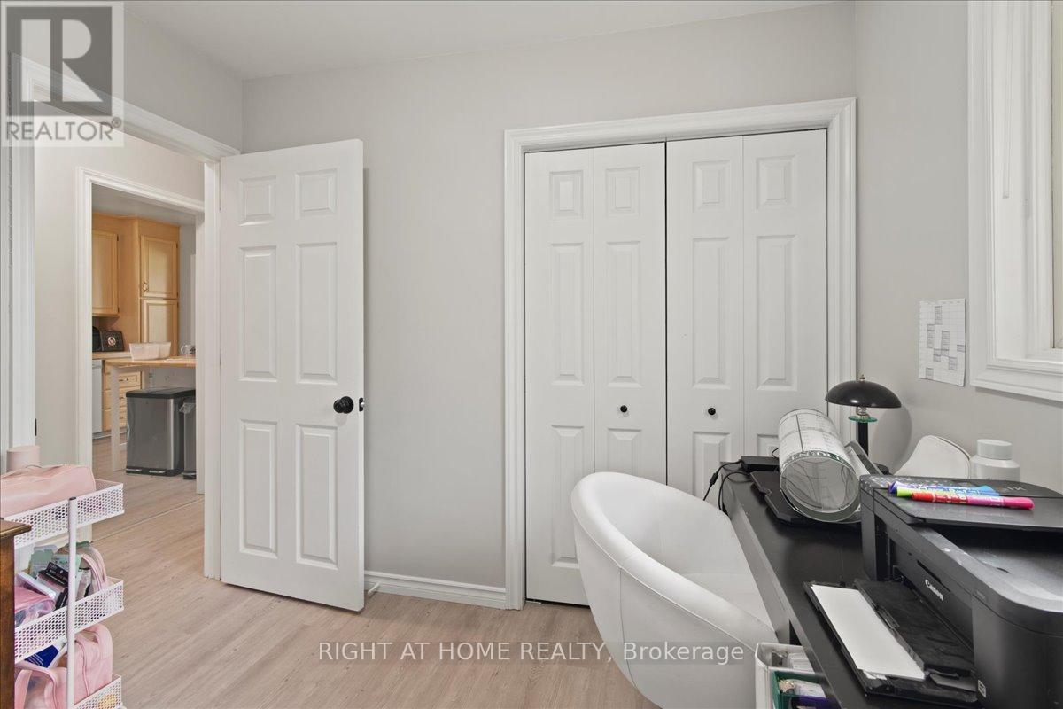 136 Langton Street, Peterborough (Northcrest Ward 5), Ontario  K9H 6K2 - Photo 20 - X12391664