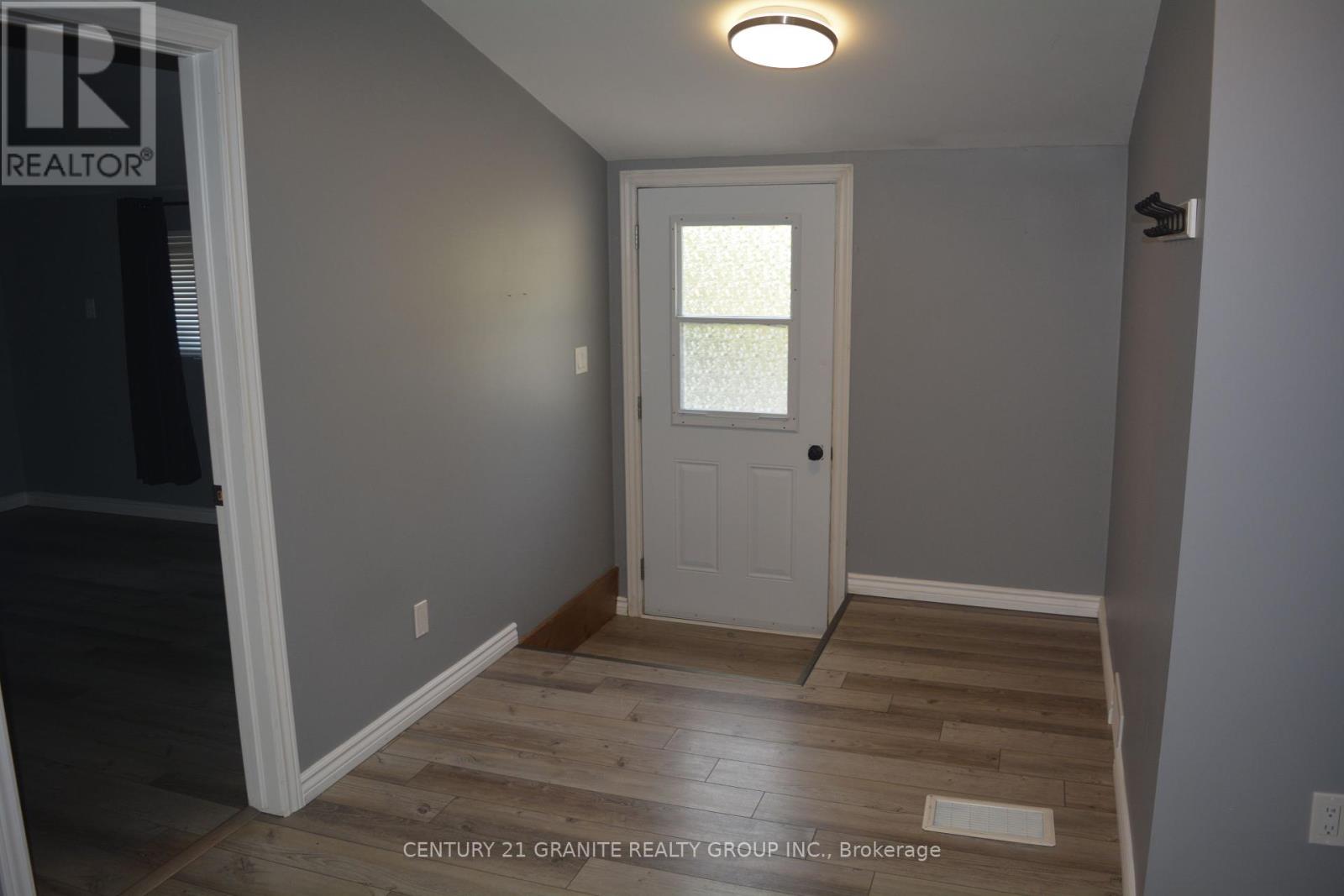 178 Hastings Street N, Bancroft (Bancroft Ward), Ontario  K0L 1C0 - Photo 20 - X12391722