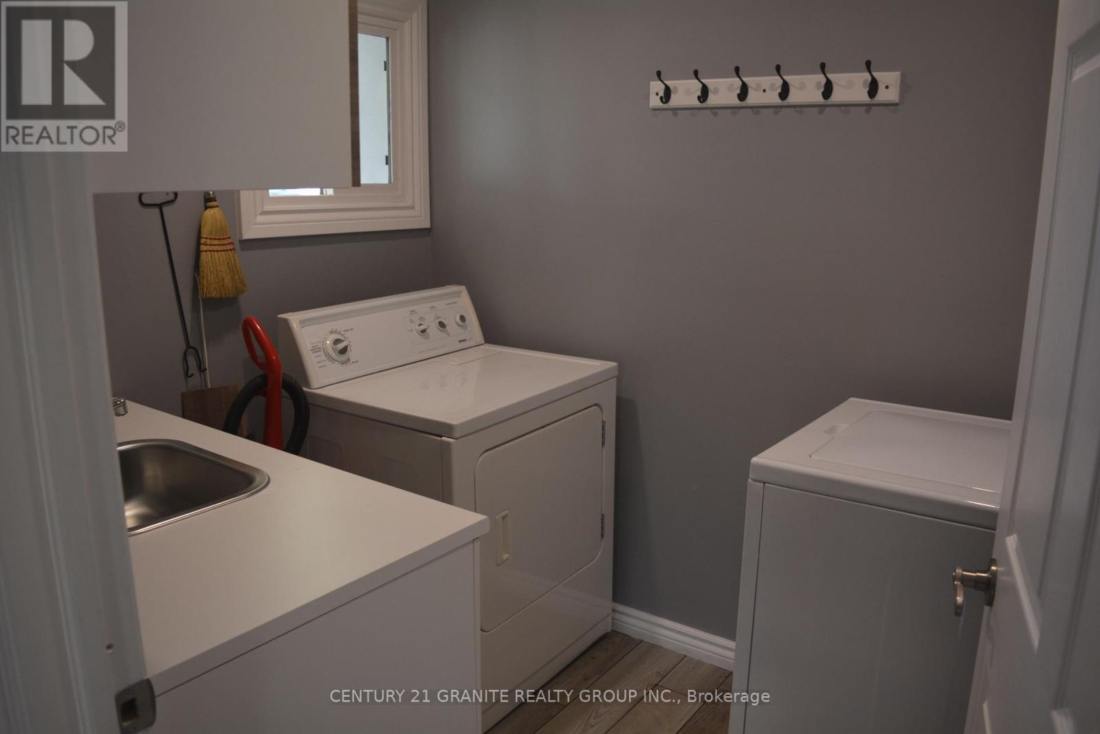 178 Hastings Street N, Bancroft (Bancroft Ward), Ontario  K0L 1C0 - Photo 22 - X12391722