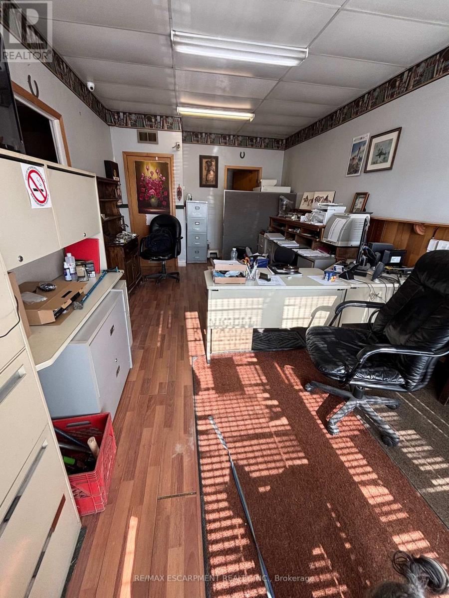 970 Highway 7 Highway, Otonabee-South Monaghan, Ontario  K9J 6X7 - Photo 7 - X12391739