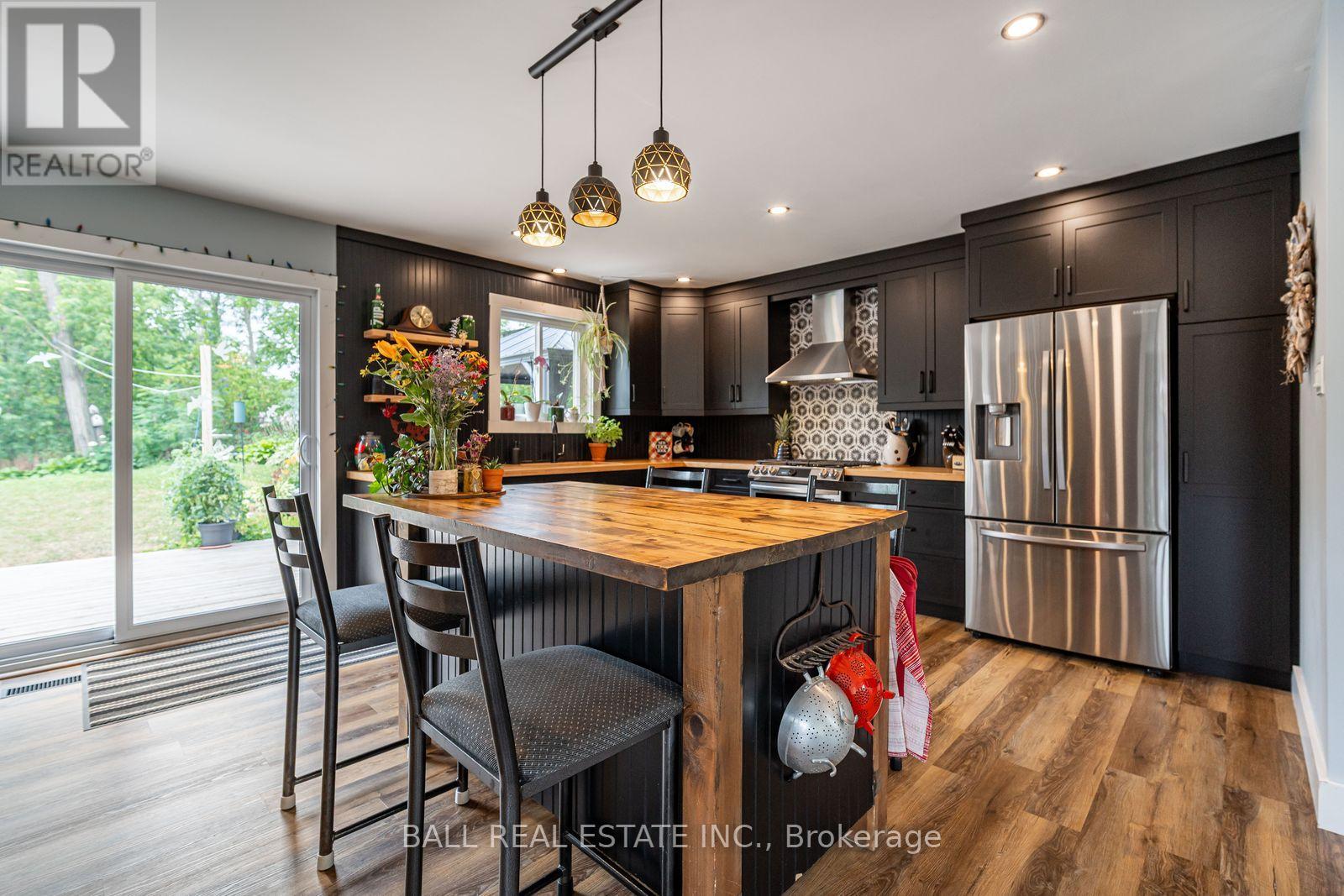 39 Bishop Street, Selwyn, Ontario  K0L 2H0 - Photo 11 - X12391892