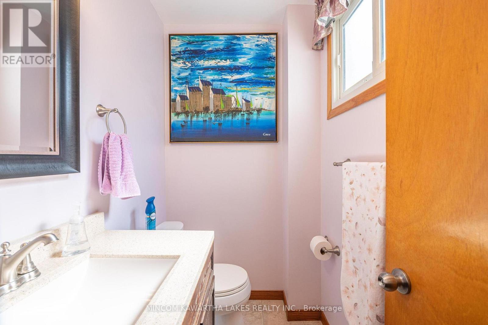 919 Sydenham Road, Peterborough (Ashburnham Ward 4), Ontario  K9J 1K5 - Photo 17 - X12391924