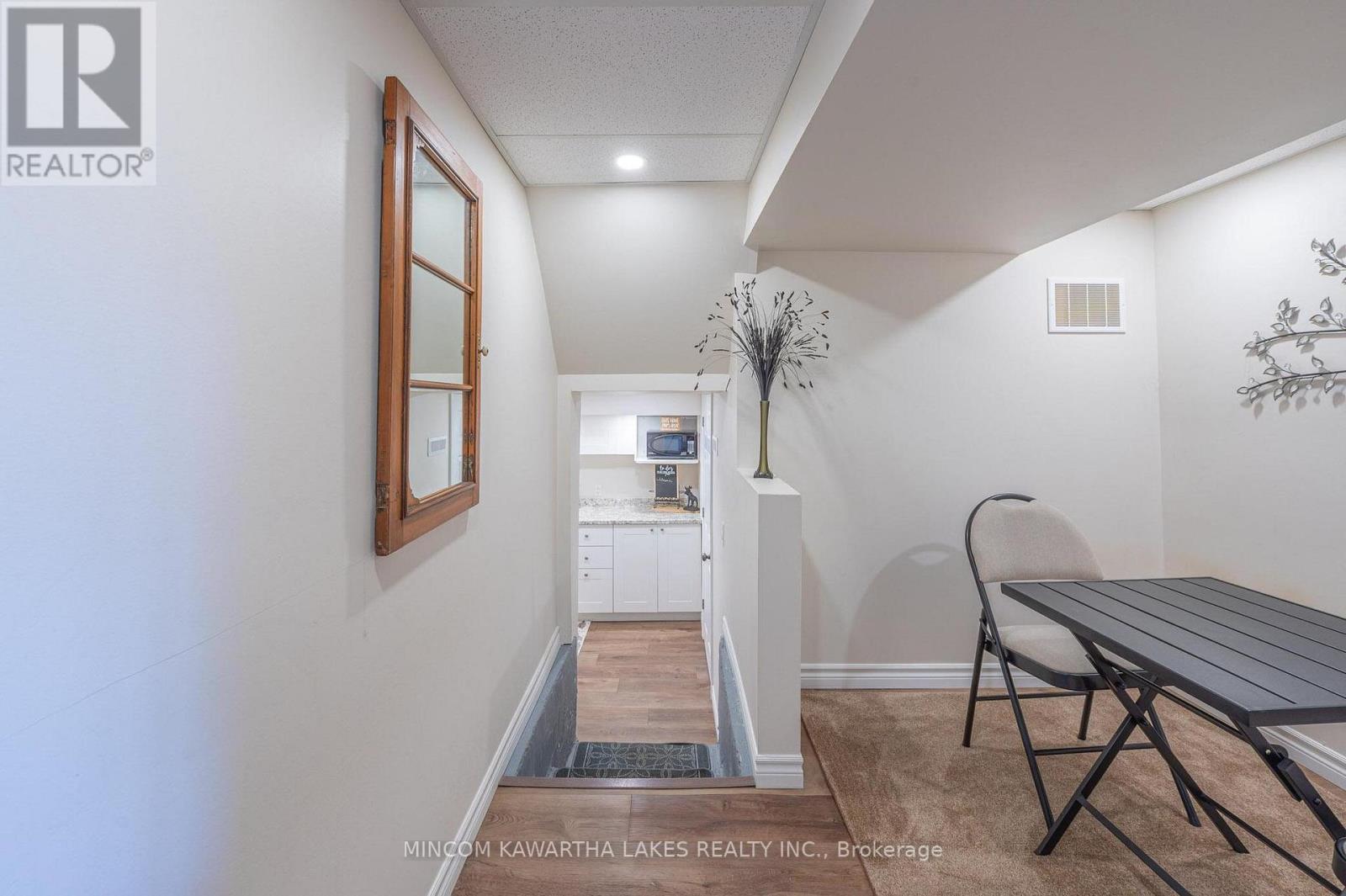 919 Sydenham Road, Peterborough (Ashburnham Ward 4), Ontario  K9J 1K5 - Photo 25 - X12391924