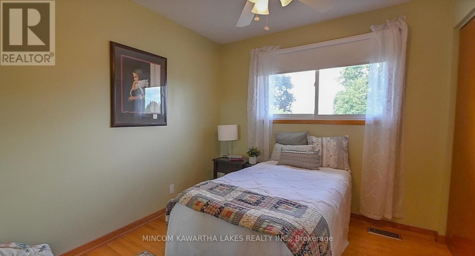 919 Sydenham Road, Peterborough (Ashburnham Ward 4), Ontario  K9J 1K5 - Photo 43 - X12391924