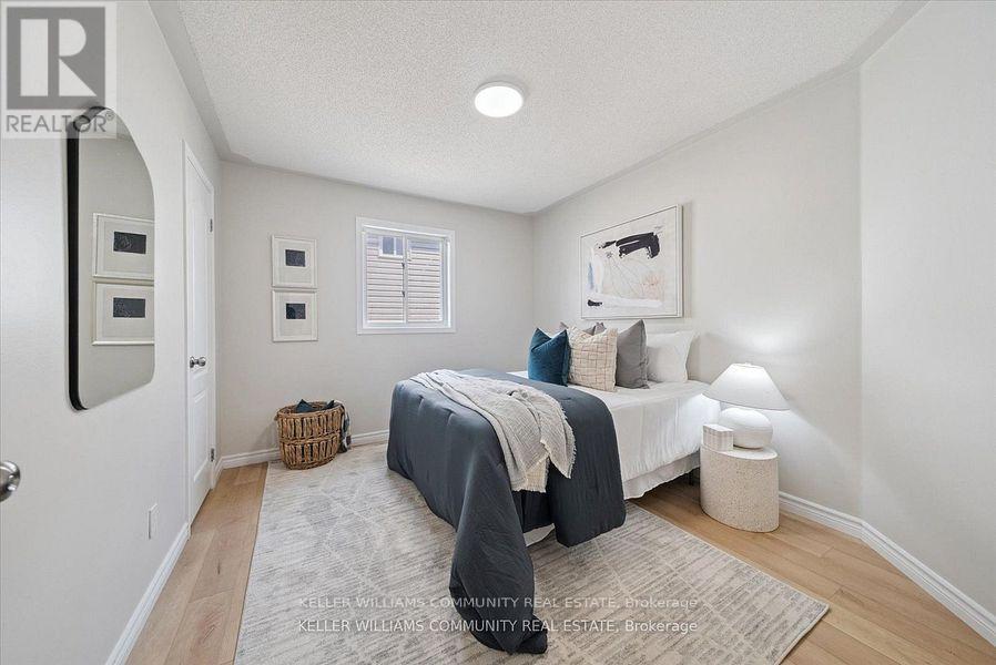 151 Parcells Crescent, Peterborough West (South), Ontario  K9K 2R2 - Photo 17 - X12392057