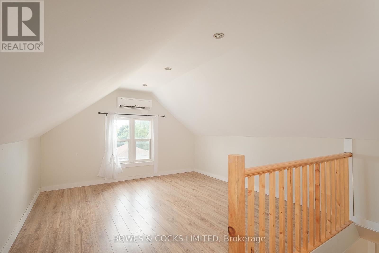 530 Chamberlain Street, Peterborough (Town Ward 3), Ontario  K9J 4L5 - Photo 19 - X12392189