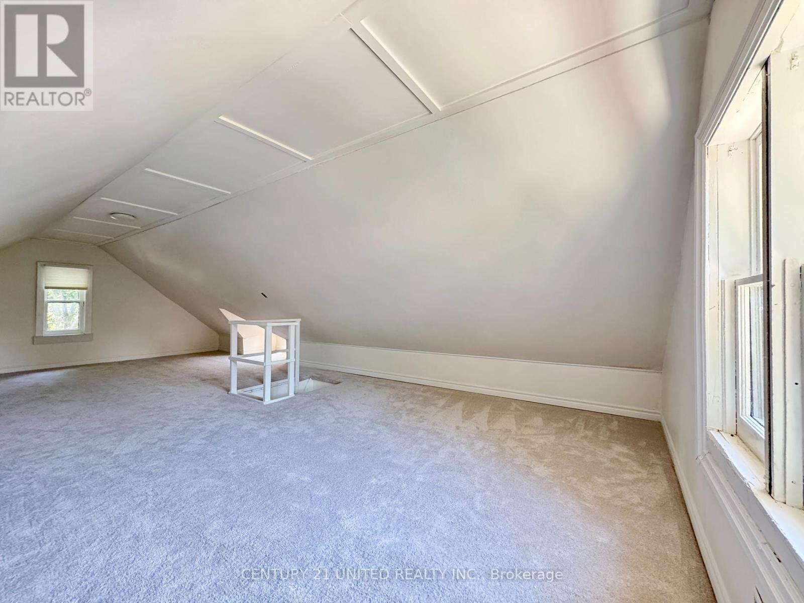 312 Elias Avenue, Peterborough (Town Ward 3), Ontario  K9J 5G9 - Photo 20 - X12392294