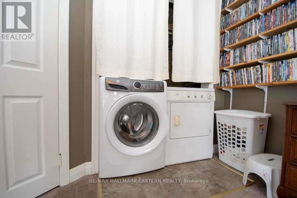 1032 East Communication Road, Selwyn, Ontario  K0L 1H0 - Photo 16 - X12392335