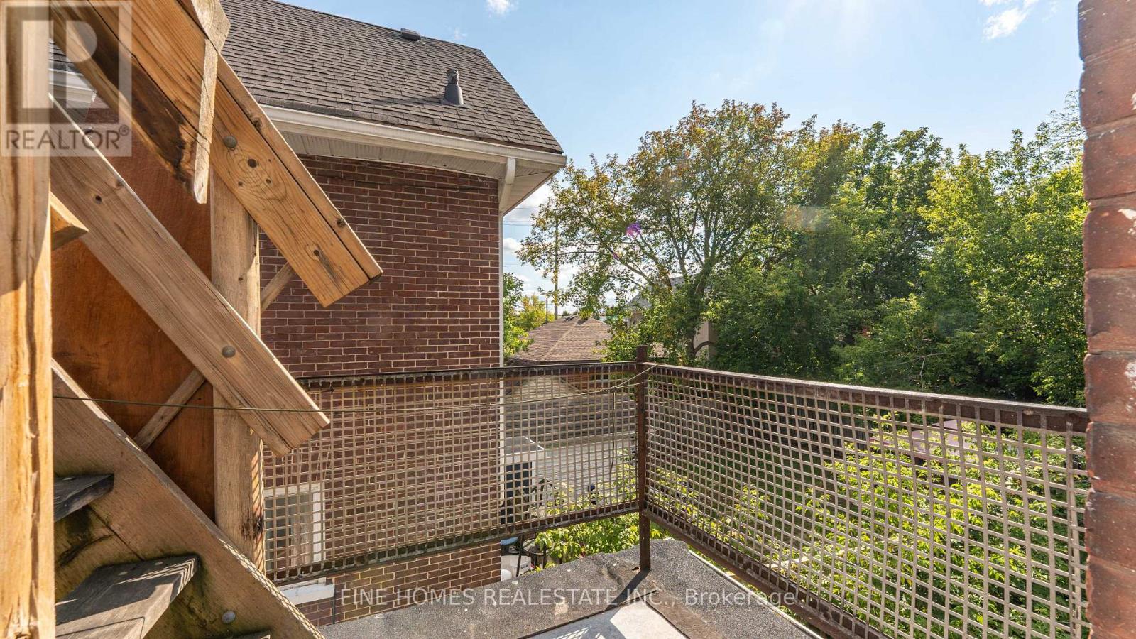 175 Stewart Street, Peterborough (Town Ward 3), Ontario  K9J 3M4 - Photo 14 - X12392489