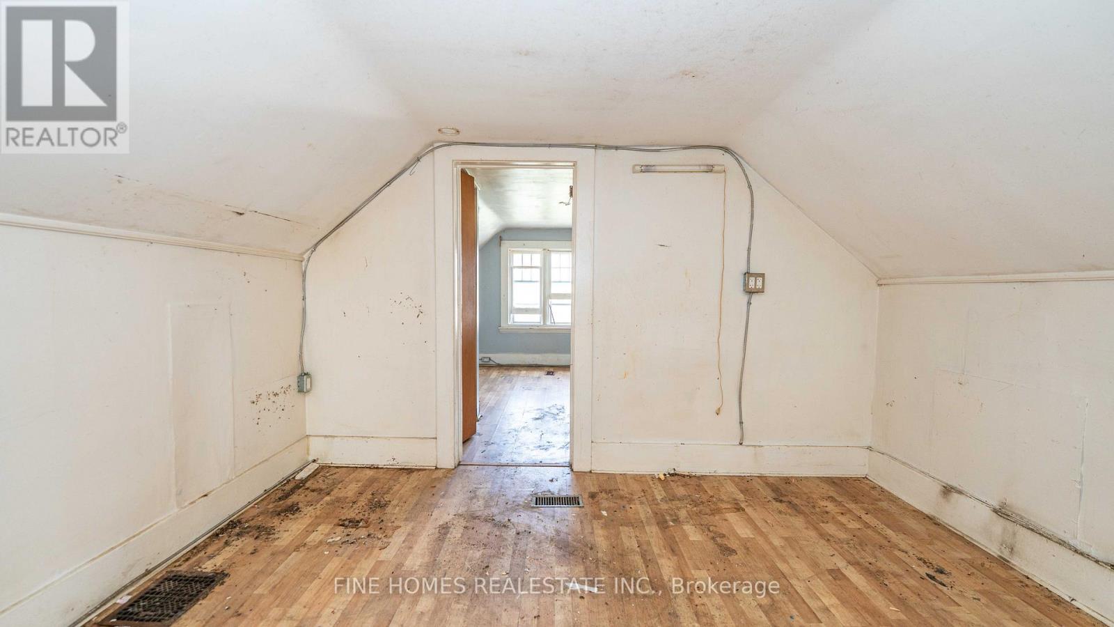 175 Stewart Street, Peterborough (Town Ward 3), Ontario  K9J 3M4 - Photo 19 - X12392489