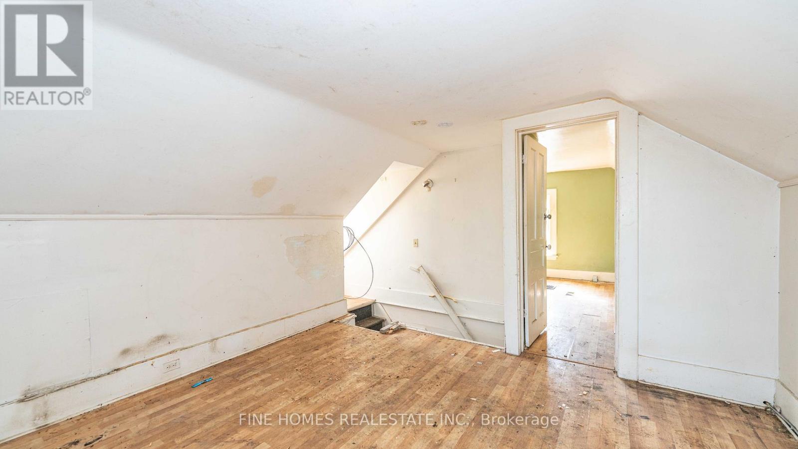 175 Stewart Street, Peterborough (Town Ward 3), Ontario  K9J 3M4 - Photo 21 - X12392489