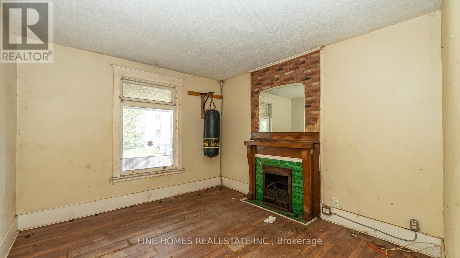 175 Stewart Street, Peterborough (Town Ward 3), Ontario  K9J 3M4 - Photo 32 - X12392489