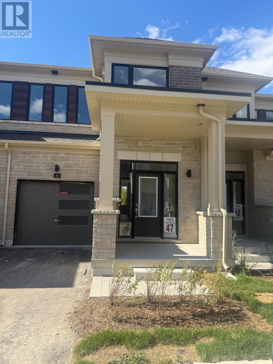 41 Hickey Lane, Kawartha Lakes (Lindsay), Ontario  K9V 0T3 - Photo 2 - X12393386