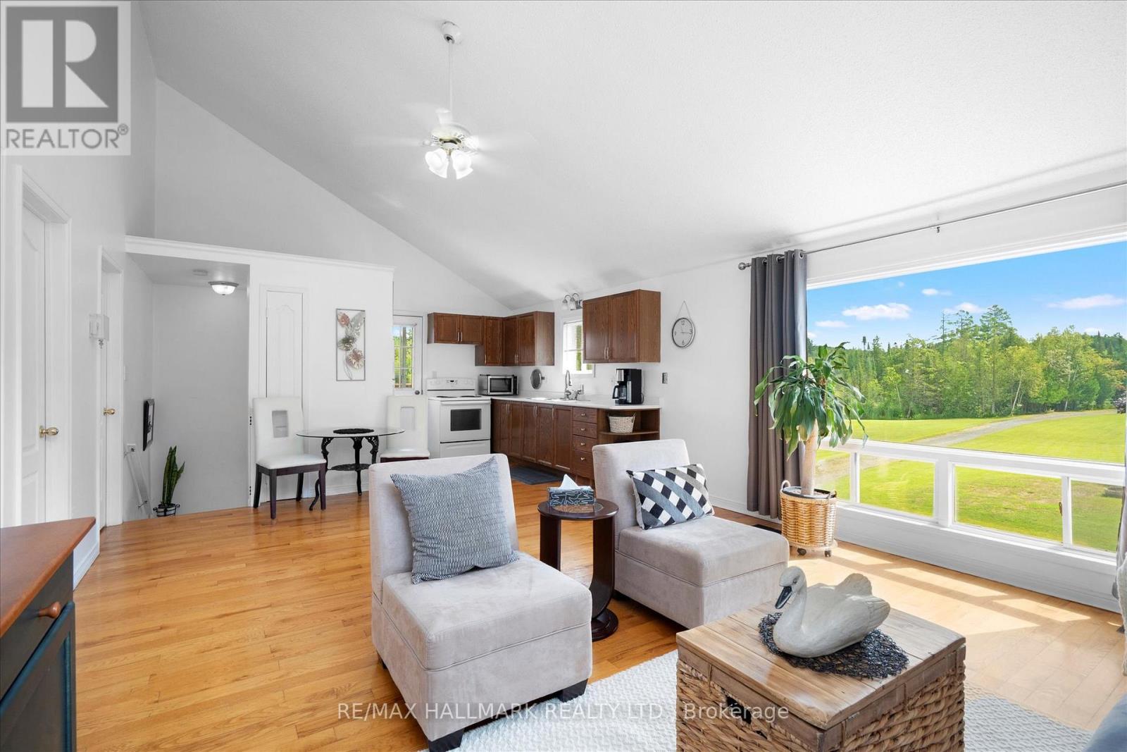 67 Telecom Road, Kawartha Lakes (Manvers), Ontario  L0A 1K0 - Photo 35 - X12393450