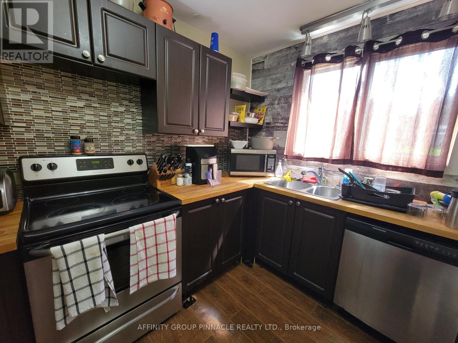 2473 Selwyn Bay Lane, Selwyn, Ontario  K0L 2H0 - Photo 15 - X12393966