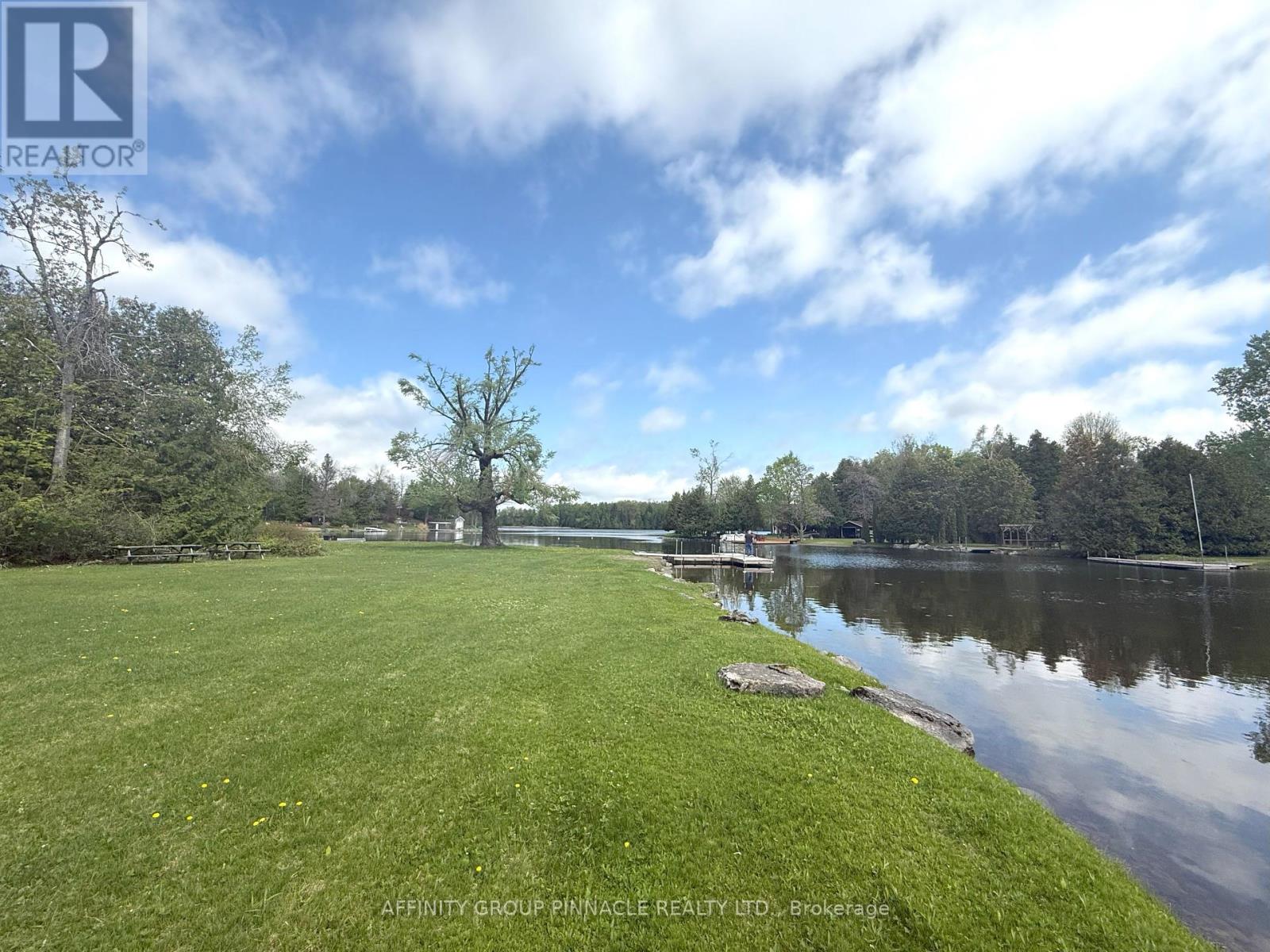 2473 Selwyn Bay Lane, Selwyn, Ontario  K0L 2H0 - Photo 37 - X12393966