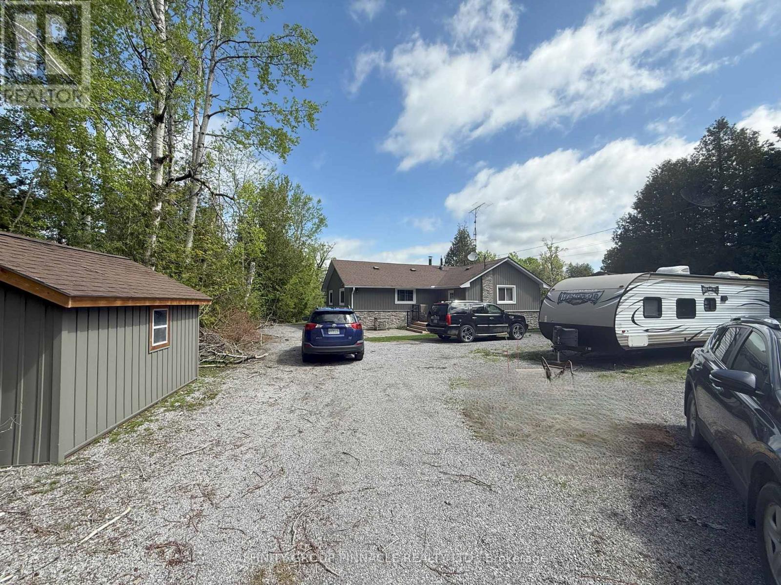 2473 Selwyn Bay Lane, Selwyn, Ontario  K0L 2H0 - Photo 38 - X12393966
