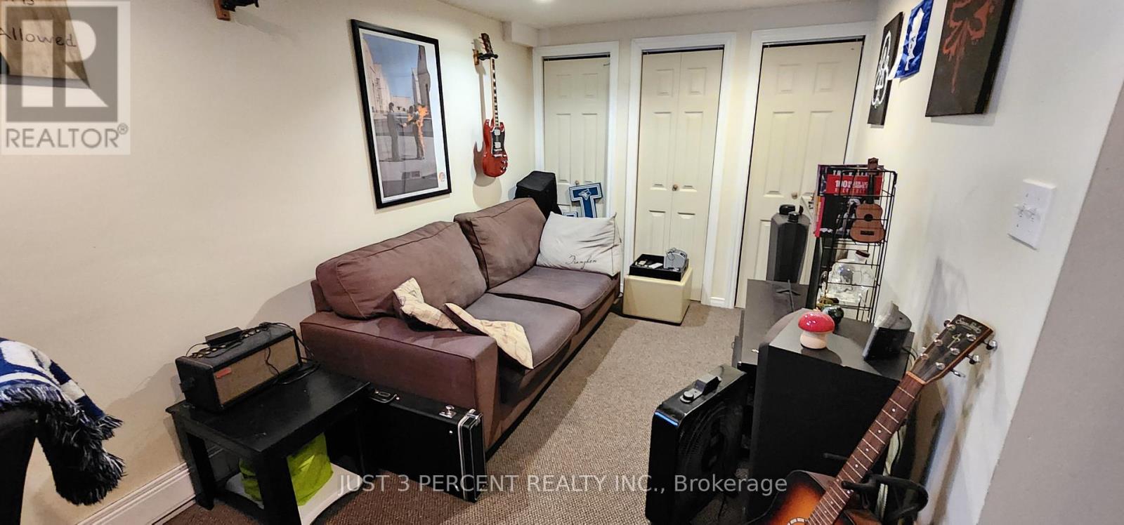 23 - 30 Champlain Crescent, Peterborough (Northcrest Ward 5), Ontario  K9L 1T1 - Photo 6 - X12394155