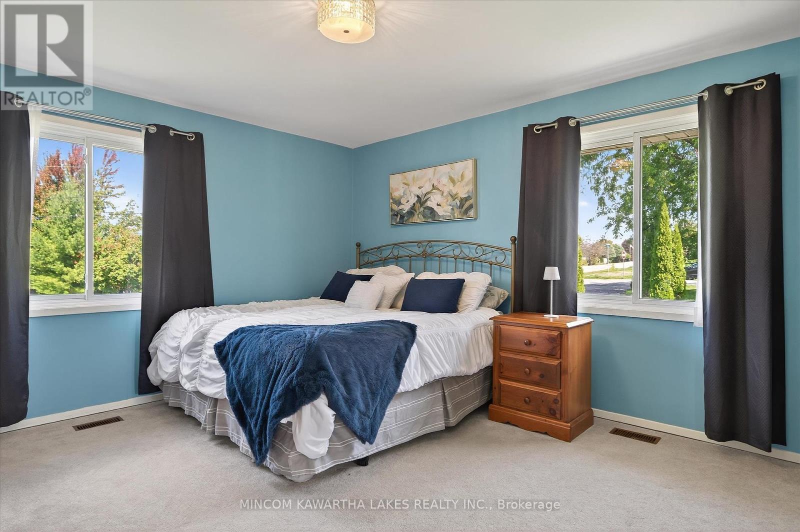 200 Kildeer Lane, Selwyn, Ontario  K0L 1T0 - Photo 16 - X12394353