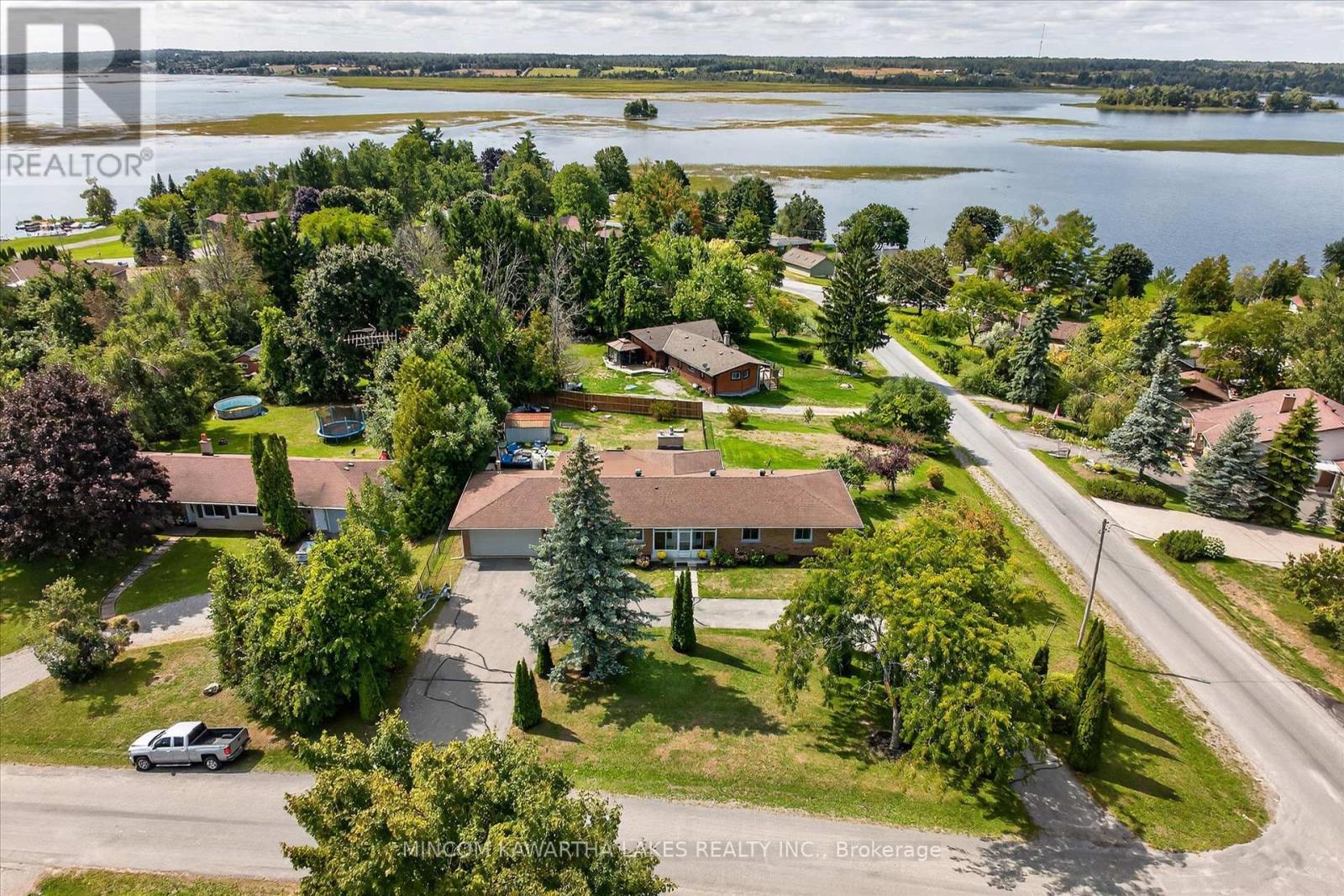 200 Kildeer Lane, Selwyn, Ontario  K0L 1T0 - Photo 2 - X12394353