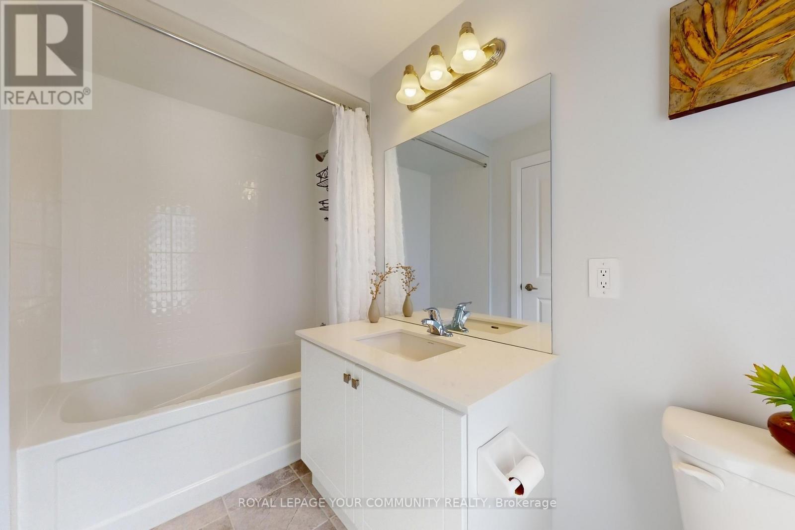 197 St Joseph Road, Kawartha Lakes (Lindsay), Ontario  K9V 0R8 - Photo 34 - X12394398