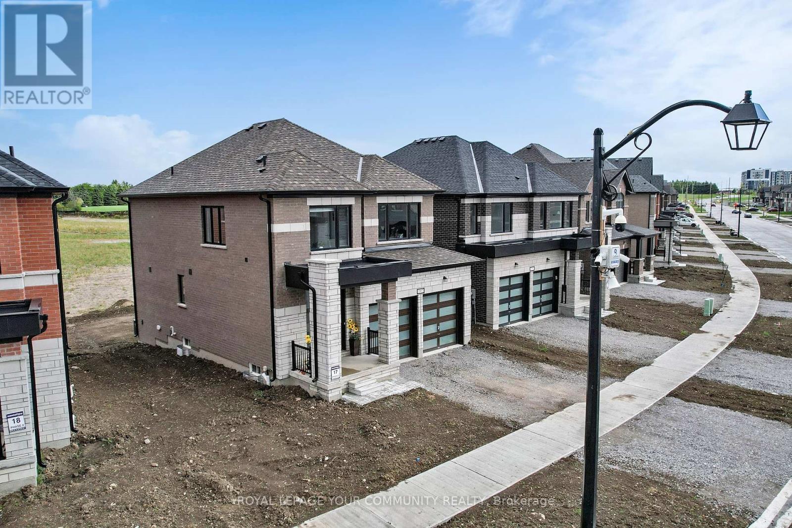 197 St Joseph Road, Kawartha Lakes (Lindsay), Ontario  K9V 0R8 - Photo 40 - X12394398