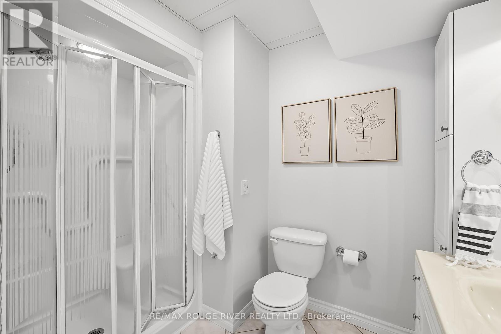 7 Vincent Court, Clarington (Newcastle), Ontario  L1B 1E3 - Photo 24 - E12394612