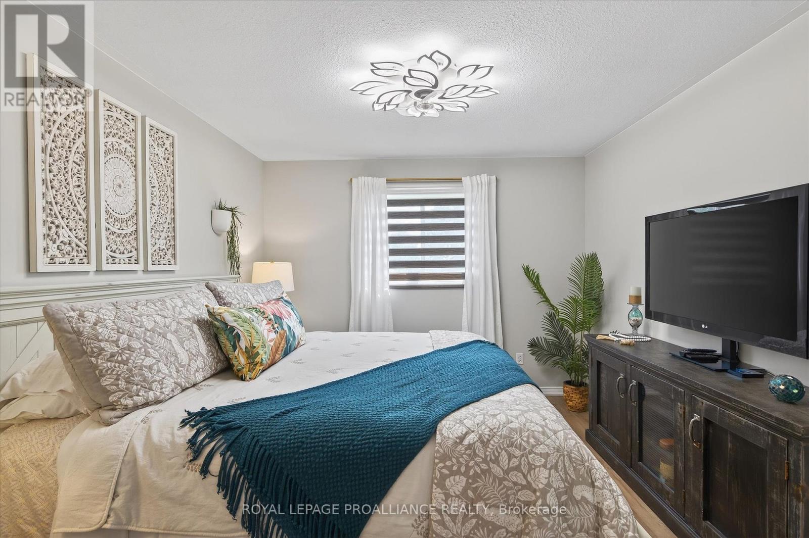 845 Stewart Drive, Peterborough (Ashburnham Ward 4), Ontario  K9J 7R3 - Photo 21 - X12394710