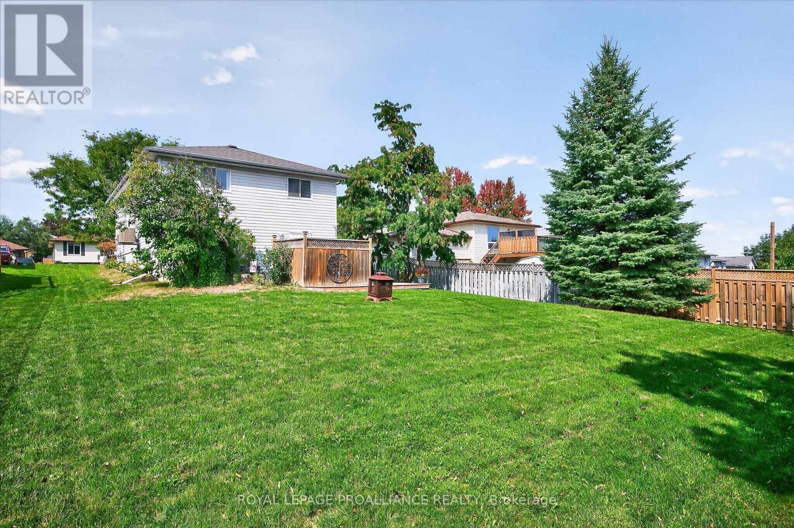 845 Stewart Drive, Peterborough (Ashburnham Ward 4), Ontario  K9J 7R3 - Photo 43 - X12394710