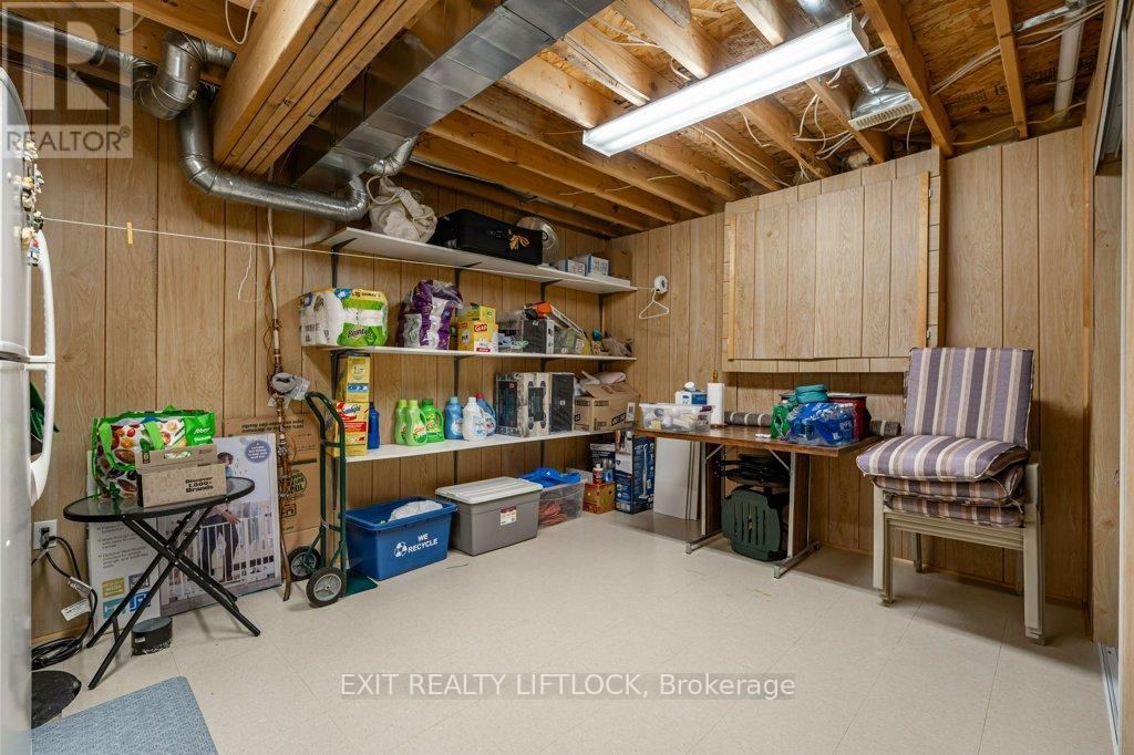 4 - 861 Wentworth Street, Peterborough (Otonabee Ward 1), Ontario  K9J 8R7 - Photo 25 - X12394828