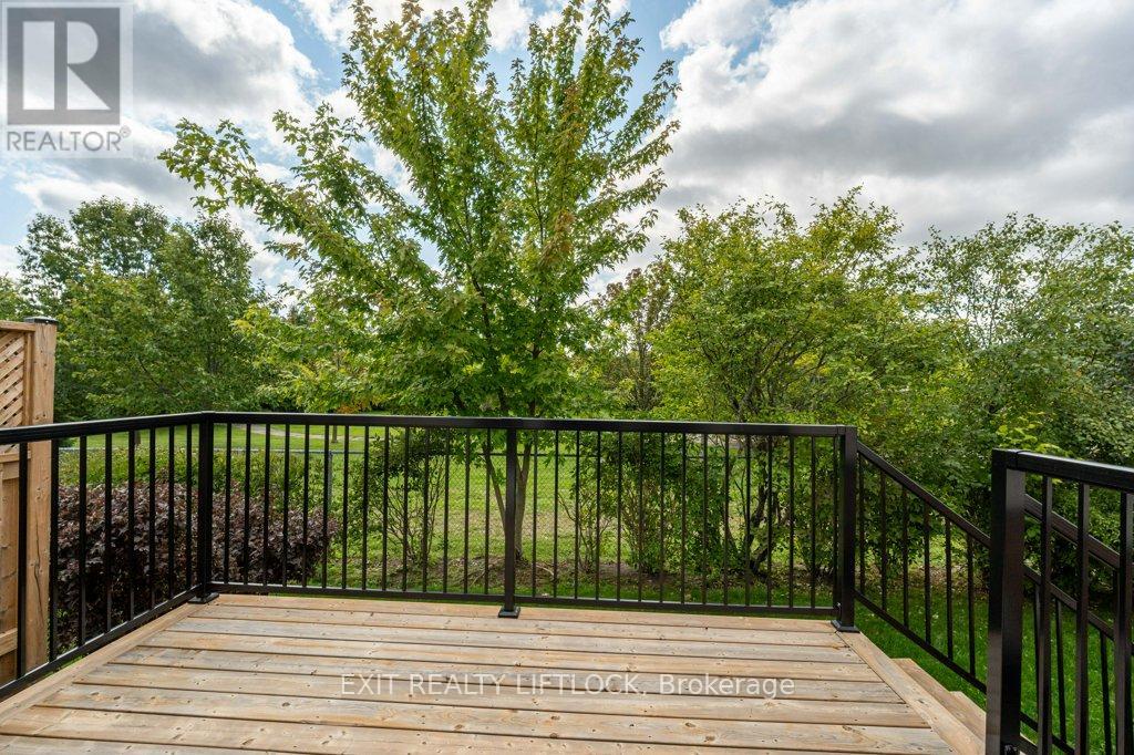 4 - 861 Wentworth Street, Peterborough (Otonabee Ward 1), Ontario  K9J 8R7 - Photo 27 - X12394828